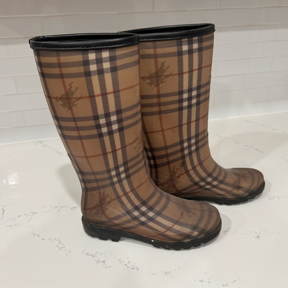 Burberry Shoes - BURBERRY - Rubber Plaid Print Rain Boots